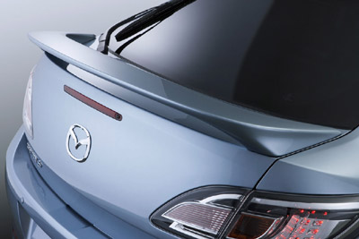 Spoiler traseiro, tipo asa (HB de 5 portas)