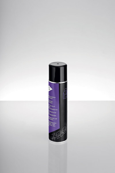 Produto de limpeza para estofos