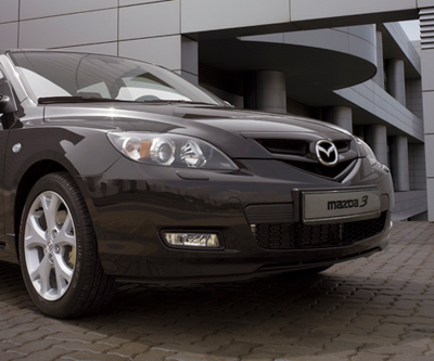 Pára choques dianteiro aerodinâmico (HB de 5 portas)